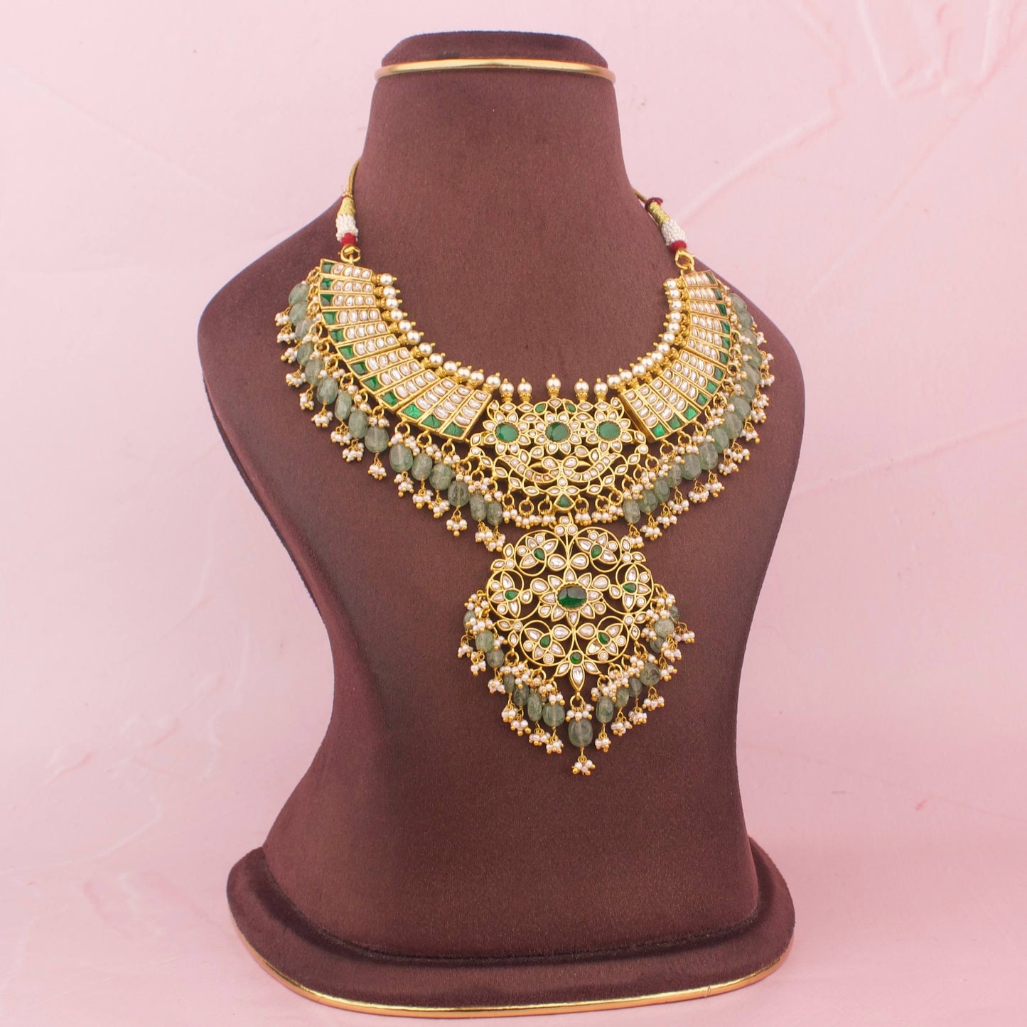 Backing & Workmanship Detail of Gold inspired Jadau Kundan Necklace With  Bead Hangings | Dulhan Jewels