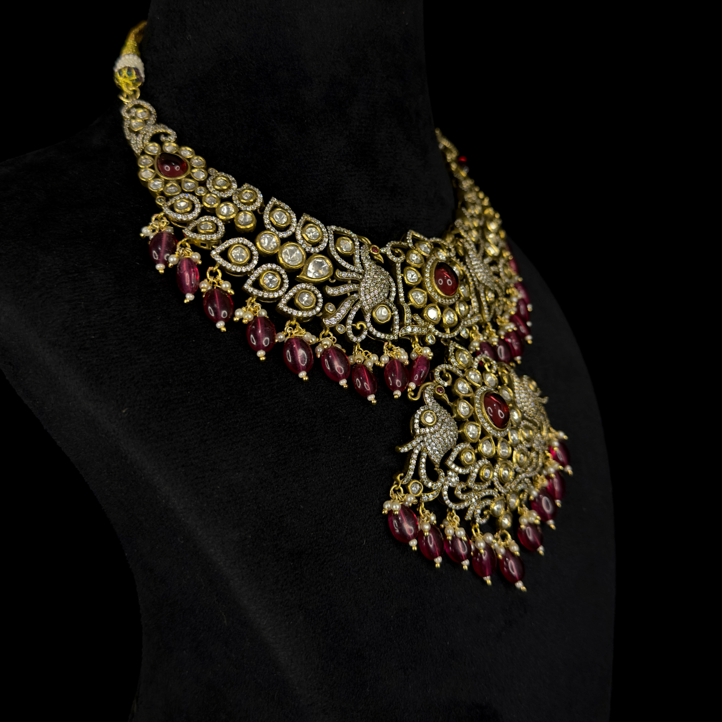 Classic Antique Victorian Necklace Set in Magenta colour