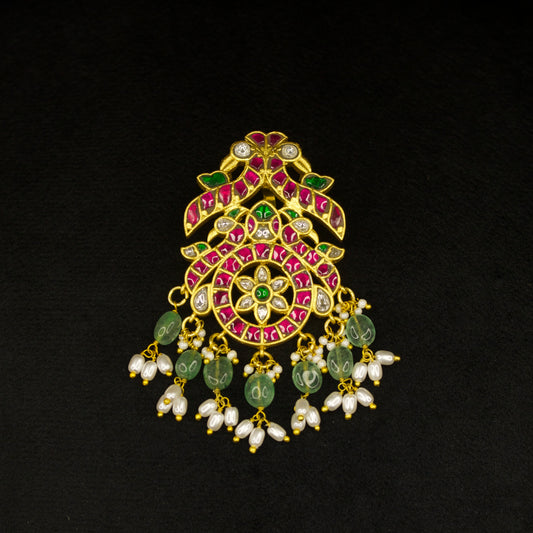 Exquisite Paisley and Floral Design Jadau Kundan Pendant 22k gold plating. This product belongs to Jadau Kundan Jewellery category 