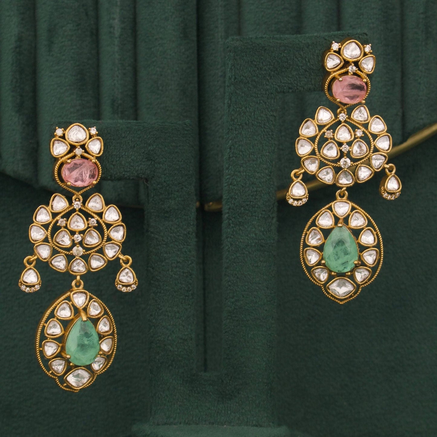 Exquisite Victorian Bridal Choker Necklace Set with Earrings And Maang Tikka