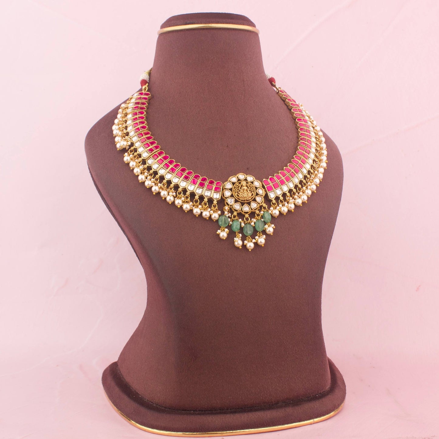 Sleek Jadau Kundan Necklace With Earrings