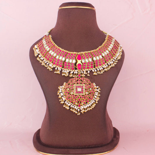 Elegant Jadau Kundan Necklace With Pearl Hangings
