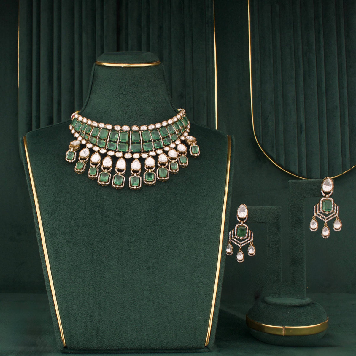 Side view of premium Victorian Emerald Polki Statement Choker Necklace Set With Drop Earrings