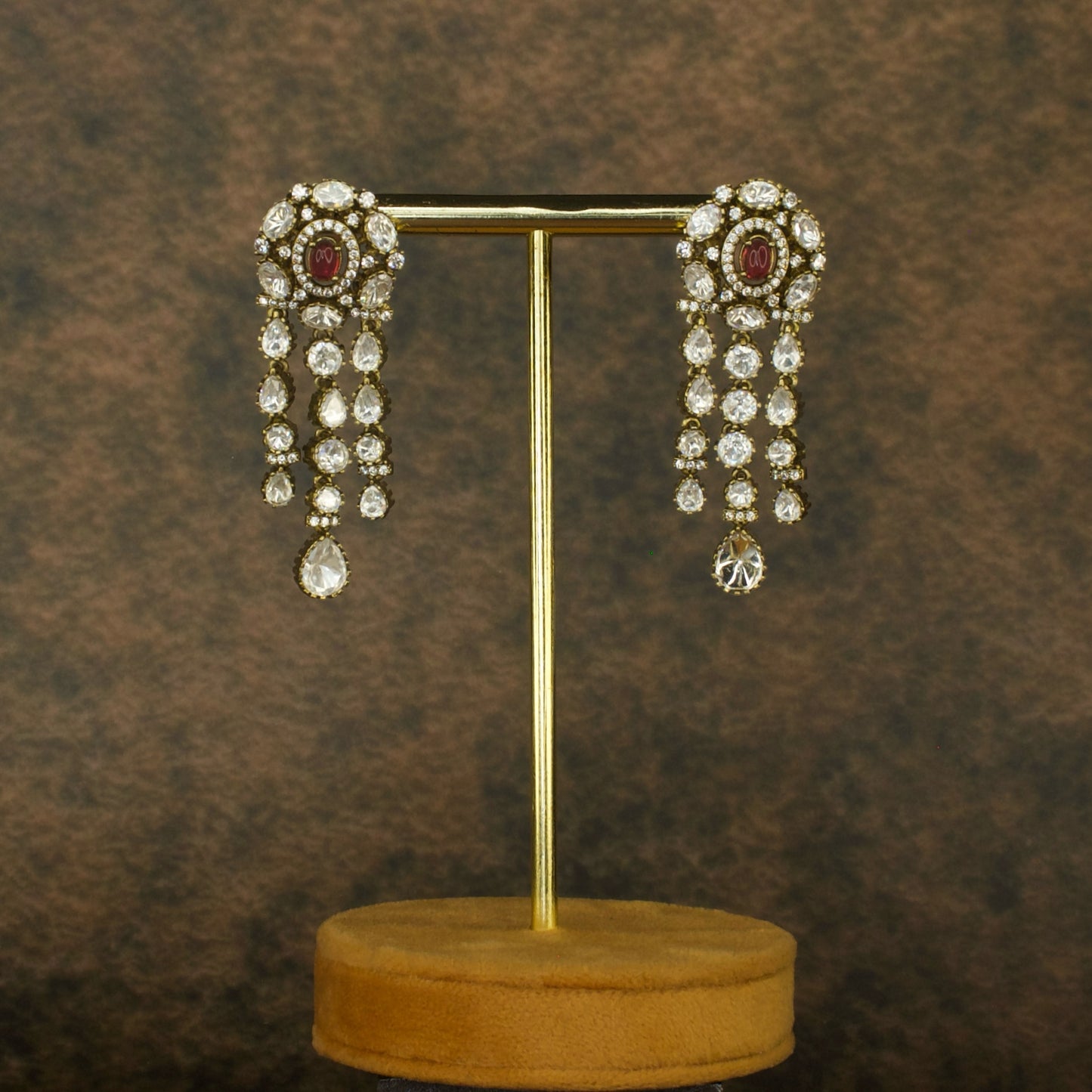 Stone droplet polki Victorian hangings with High Quality Victorian Finish . This product belongs to Victorian Jewellery Category