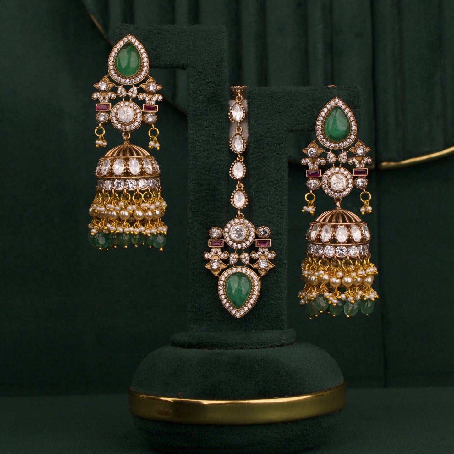 Moissanite Victorian Choker Set with maang tikka & earrings