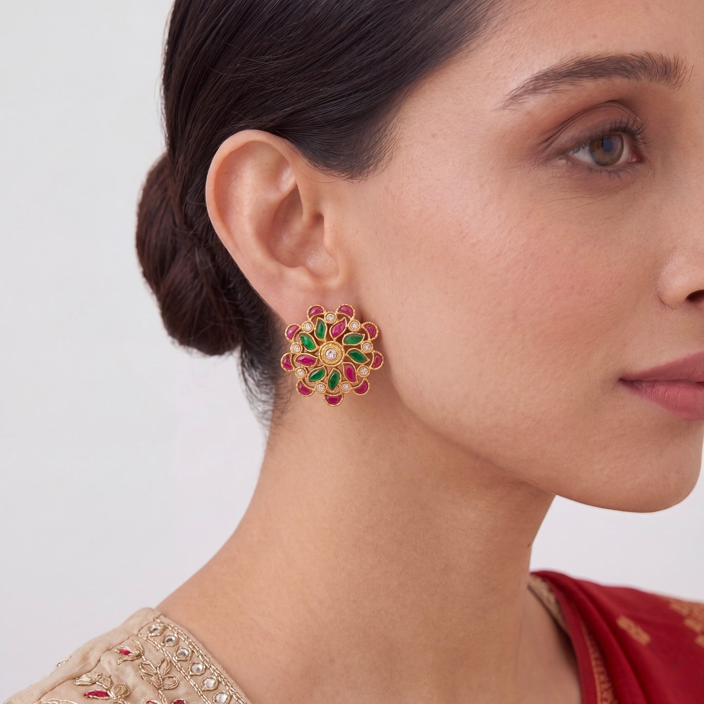 Beautiful Flower design Jadau Kundan Stud Earrings