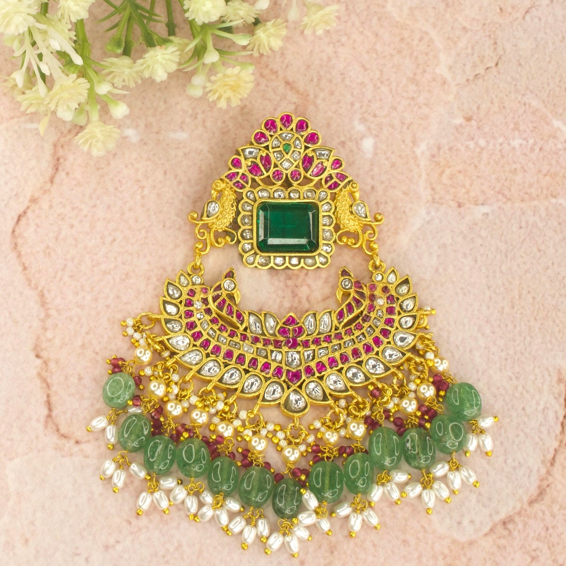 Majestic Emerald-Centered Jadau Kundan Pendant