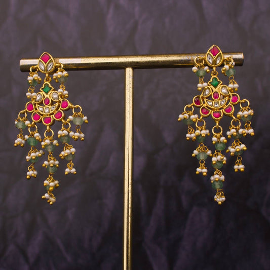 Sleek Jadau Kundan Hang Earrings