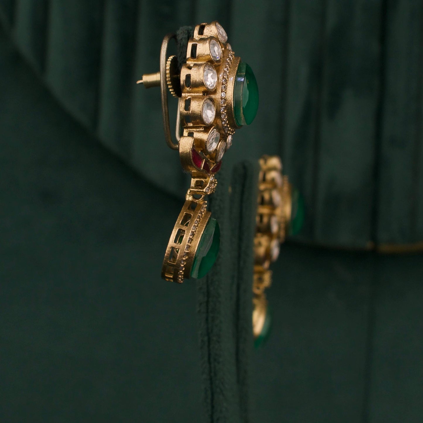 Trending Victorian Polki Fusion Kundan Necklace Set