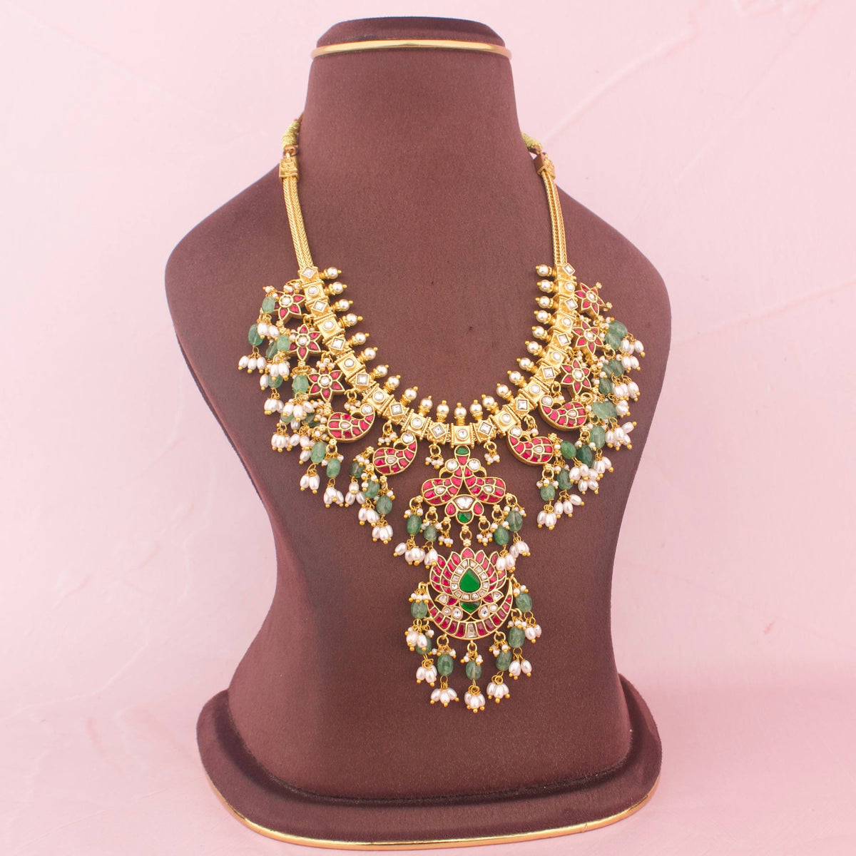 Stylish Jadau Kundan Necklace With Emerald Hangings