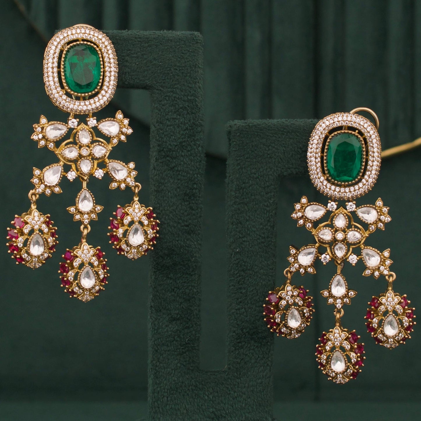 Royal Victorian Layered Polki Necklace Set With Emerald Green Stones And Matching Drop Earrings