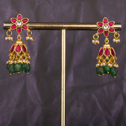 Cute Small Sized Jadau Kundan Jhumka Earrings