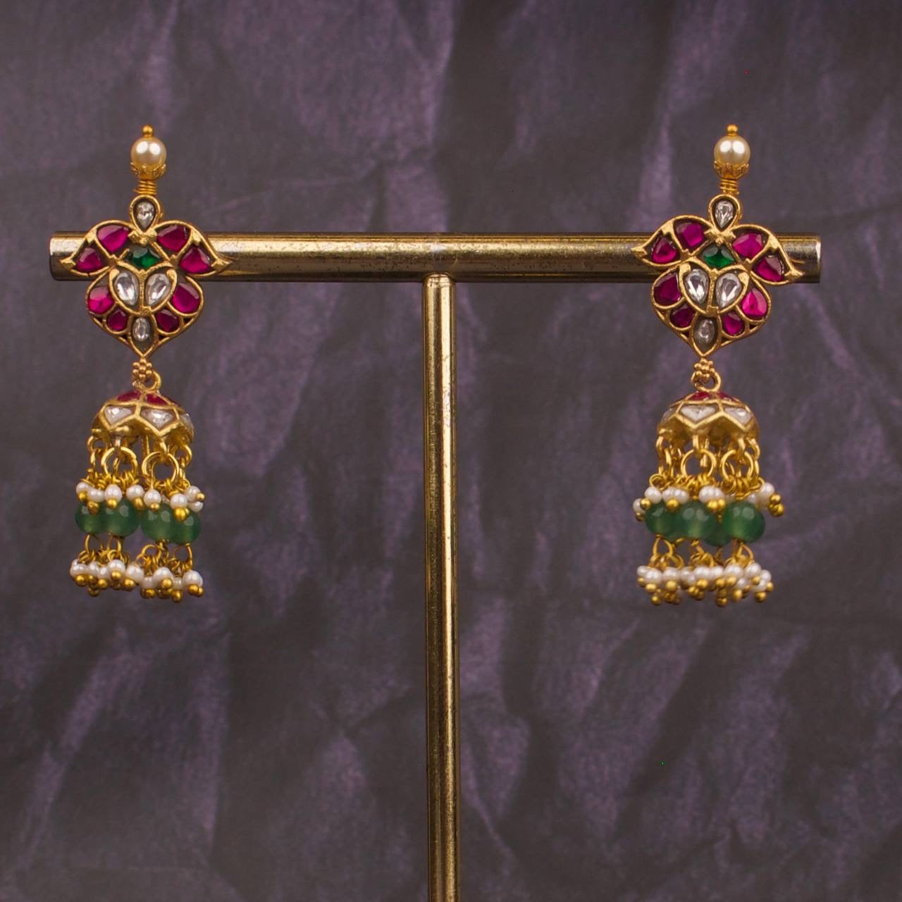 Sleek Jadau Kundan Jhumki With Pearl & Beads Hanging