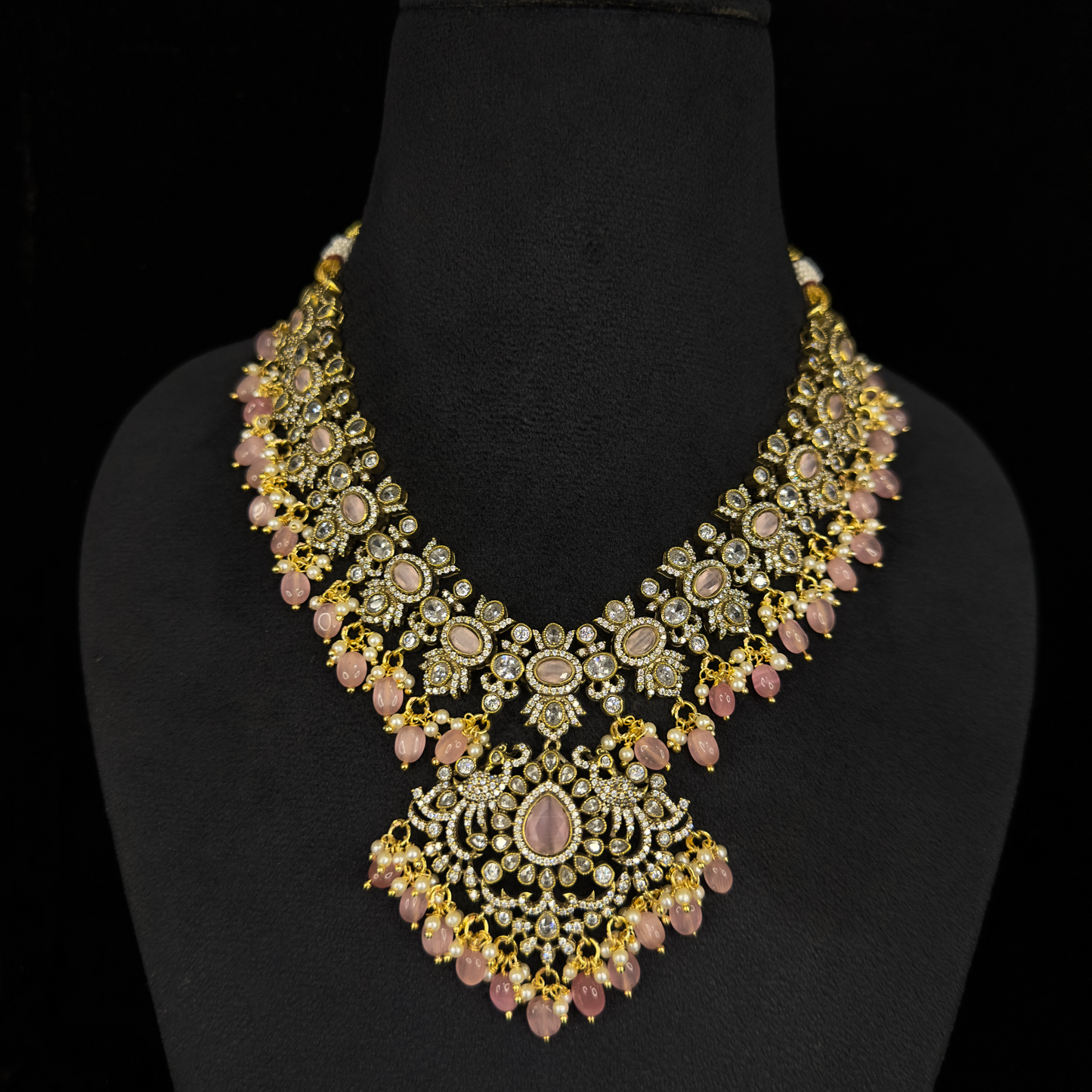 Traditional Victorian Necklace Set with screw-back earrings