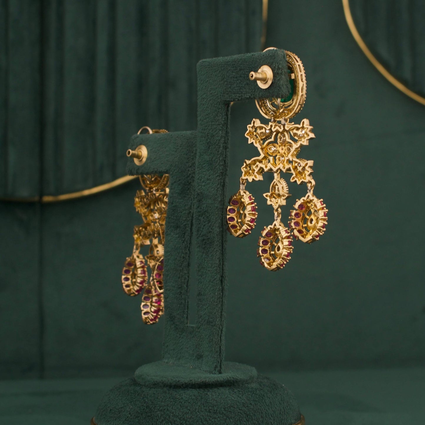 Royal Victorian Layered Polki Necklace Set With Emerald Green Stones And Matching Drop Earrings