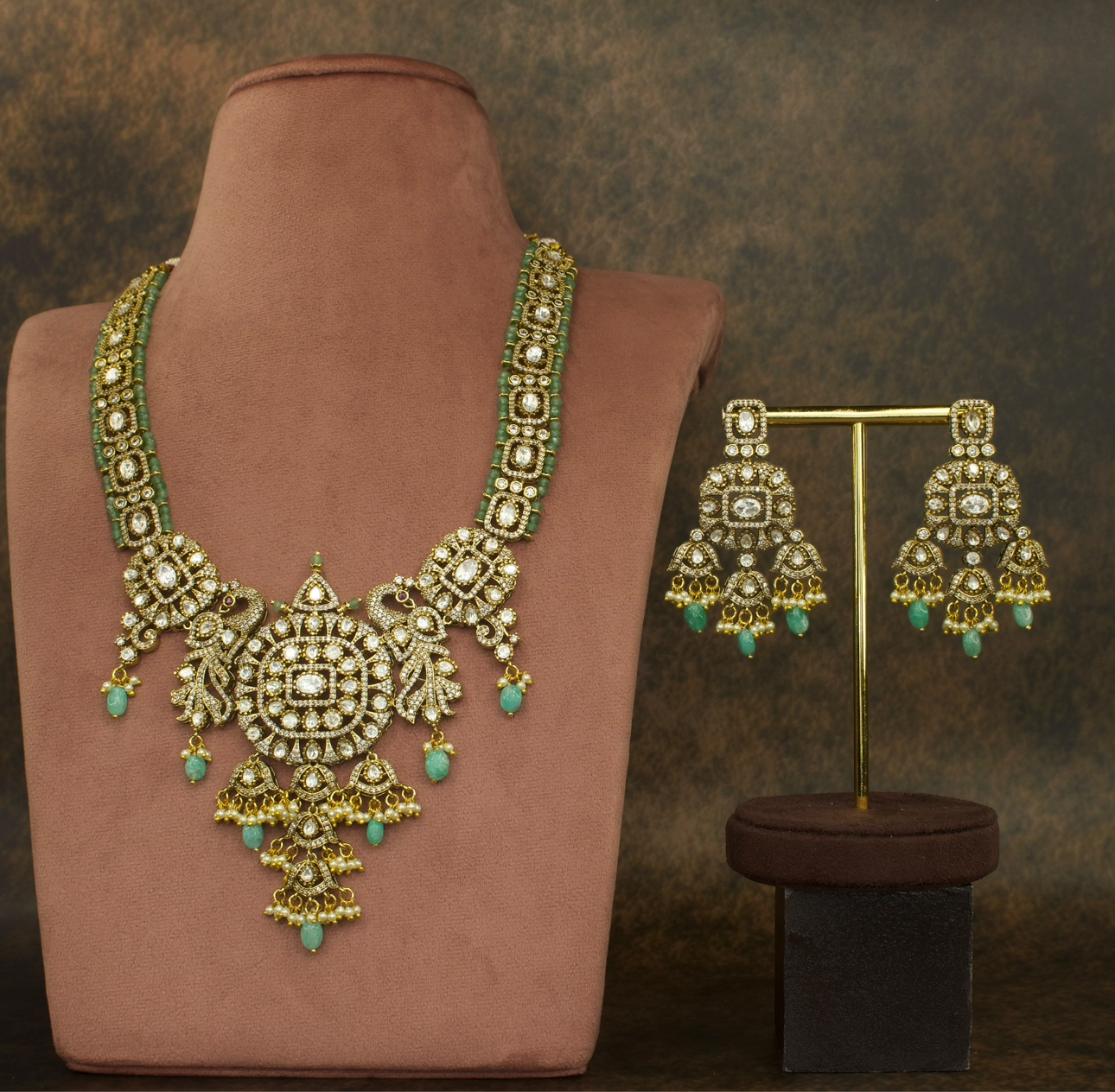 Exquisite Victorian Style Polki Necklace Set with  Earrings