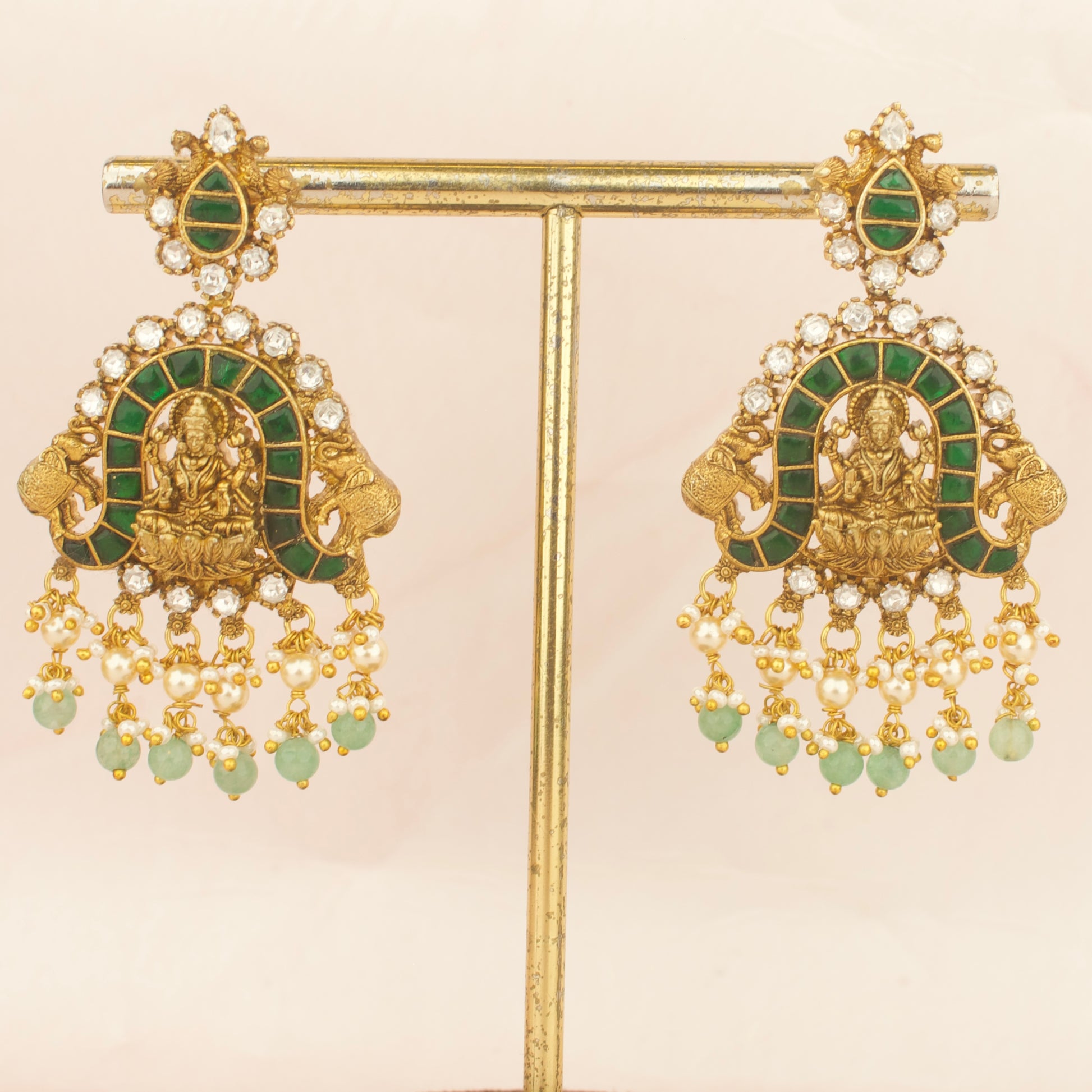 Timeless Divine Laksmi Devi and Elephant Design Jadau Kundan Short Necklace Antique Necklace