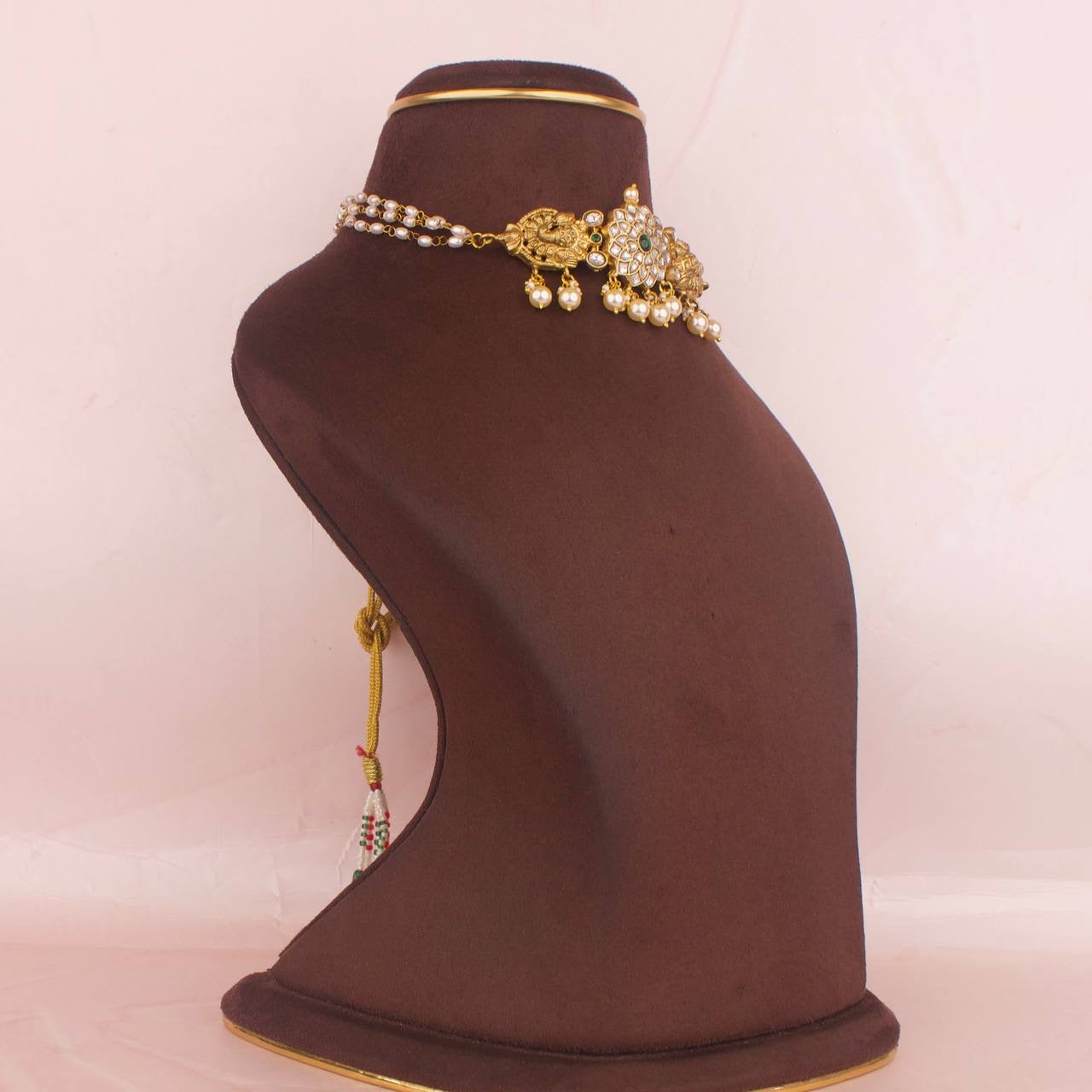 Sleek Jadau Kundan x Nakshi Choker With Ricepearl ChainI