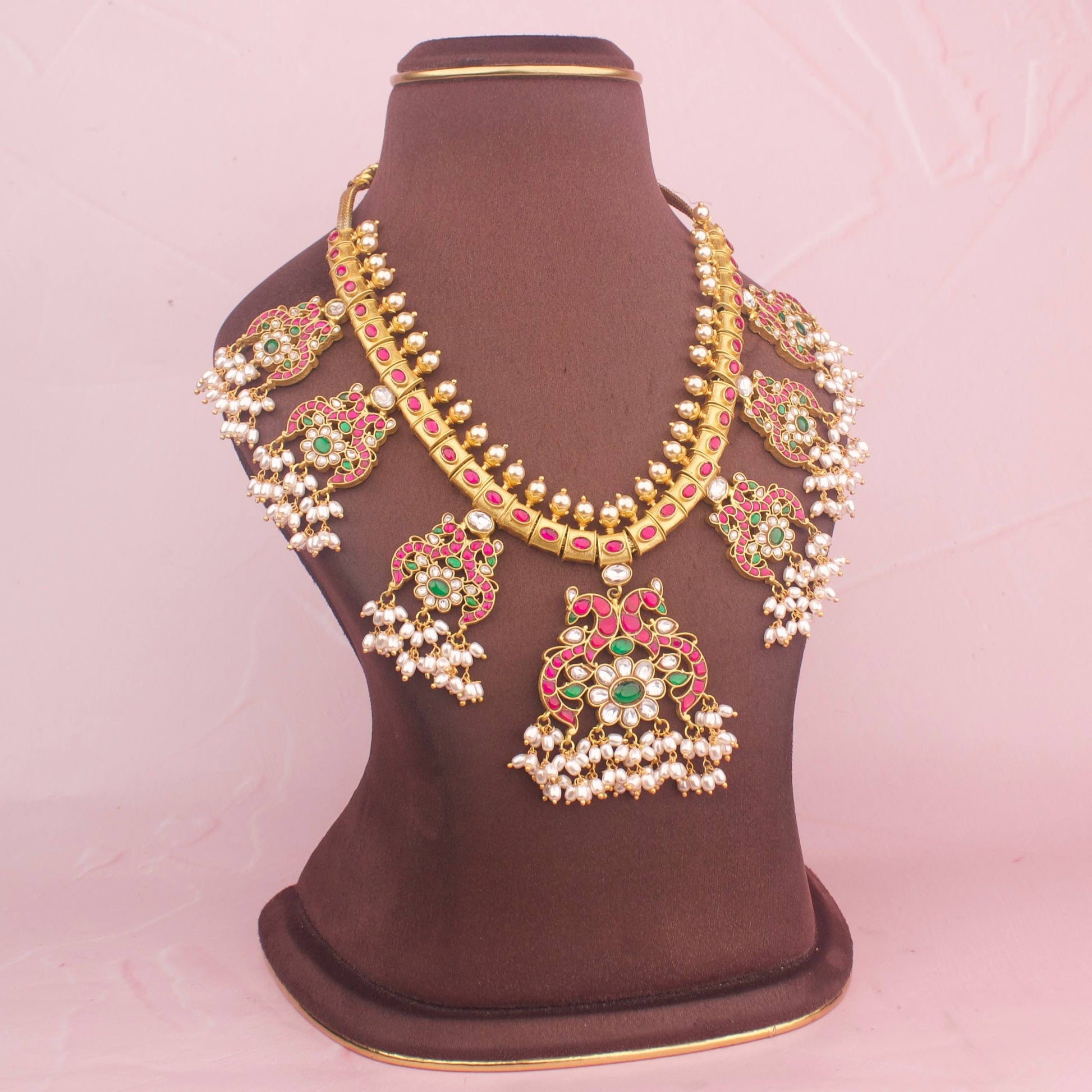 Close-Up Detail View of Peacock Design Jadau Kundan Guttapusalu Necklace | Dulhan Jewels
