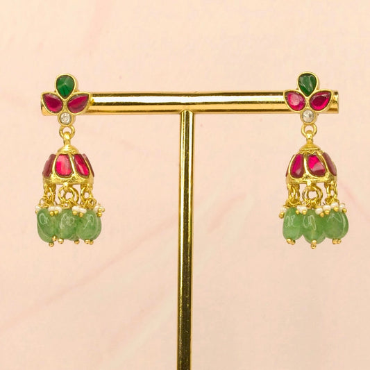 Elegant small sized jadau kundan jhumka