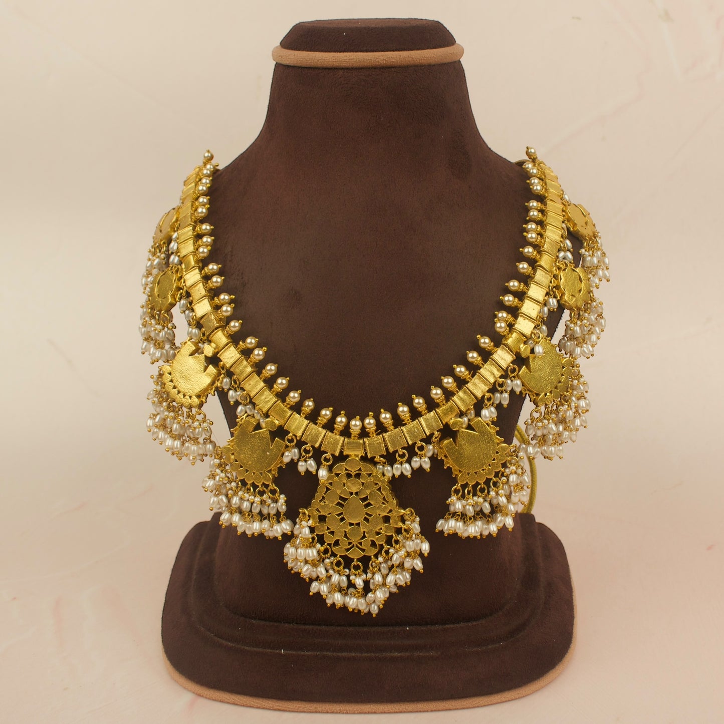 Grand Jadau Kundan Pearl Haram Necklace