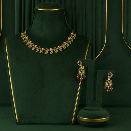 Sleek Mango Design Fusion Kundan & Polki Victorian Necklace Set