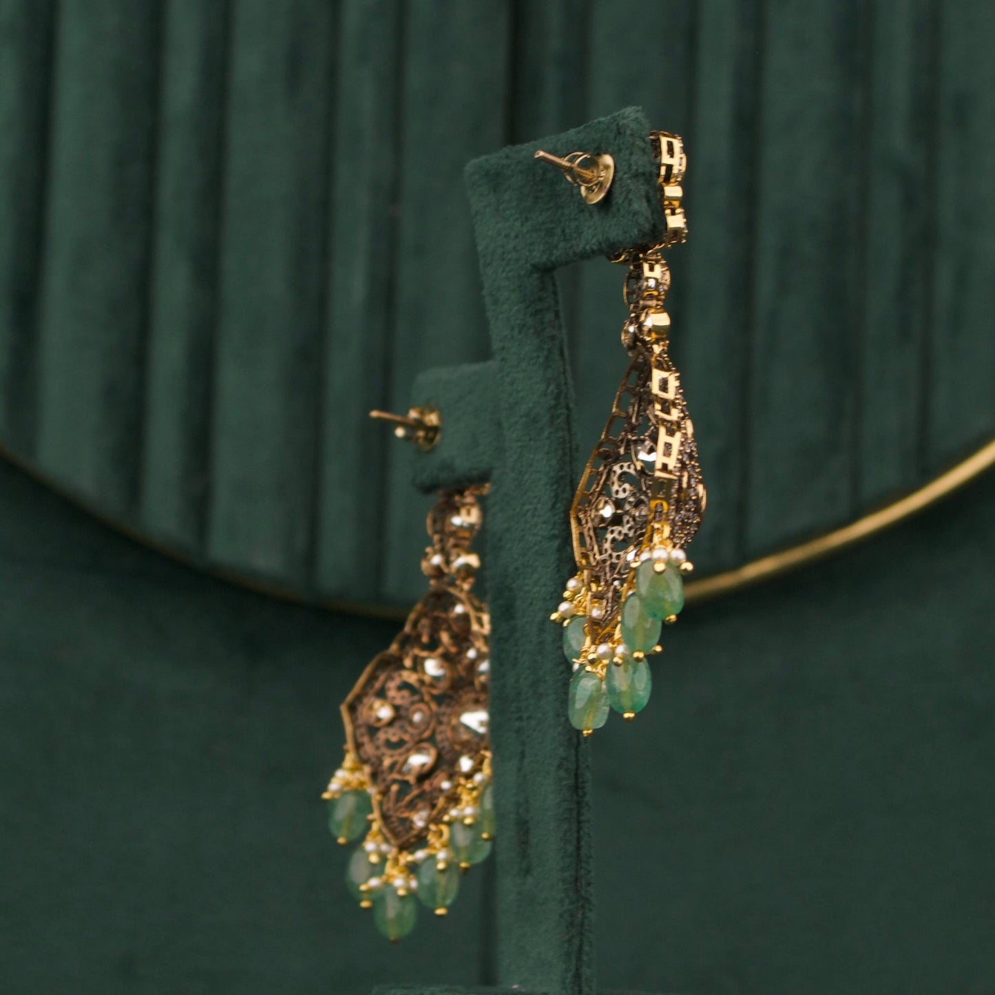 Royal Multi-Layer Victorian Necklace Set With Emerald Beads