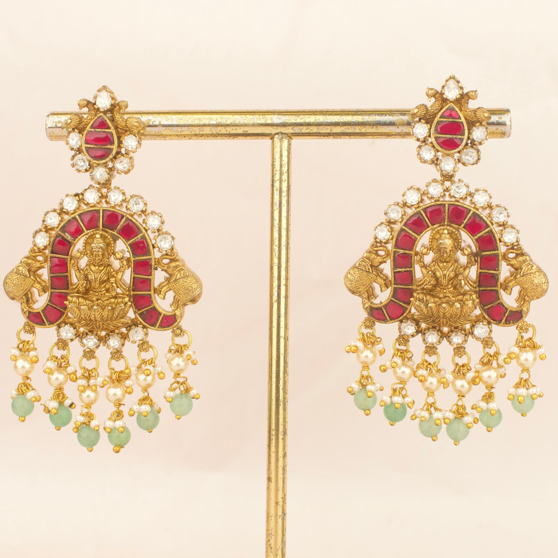Timeless Divine Laksmi Devi and Elephant Design Jadau Kundan Short Necklace Antique Necklace