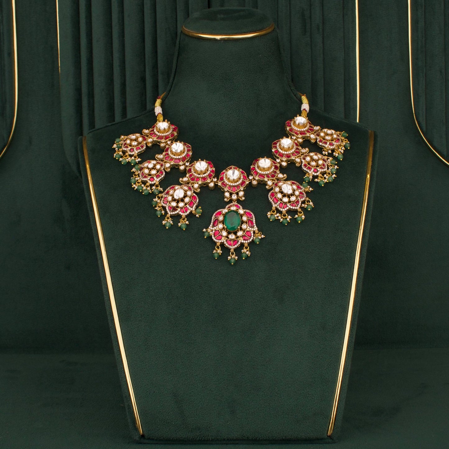 Grand Moissanite Polki Fusion Kundan Necklace Set