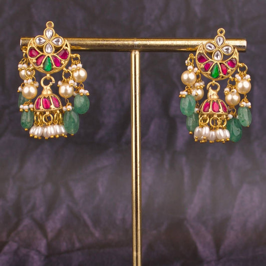 Unique Jadau Kundan Jhumki With Pearl & Beads Hanging