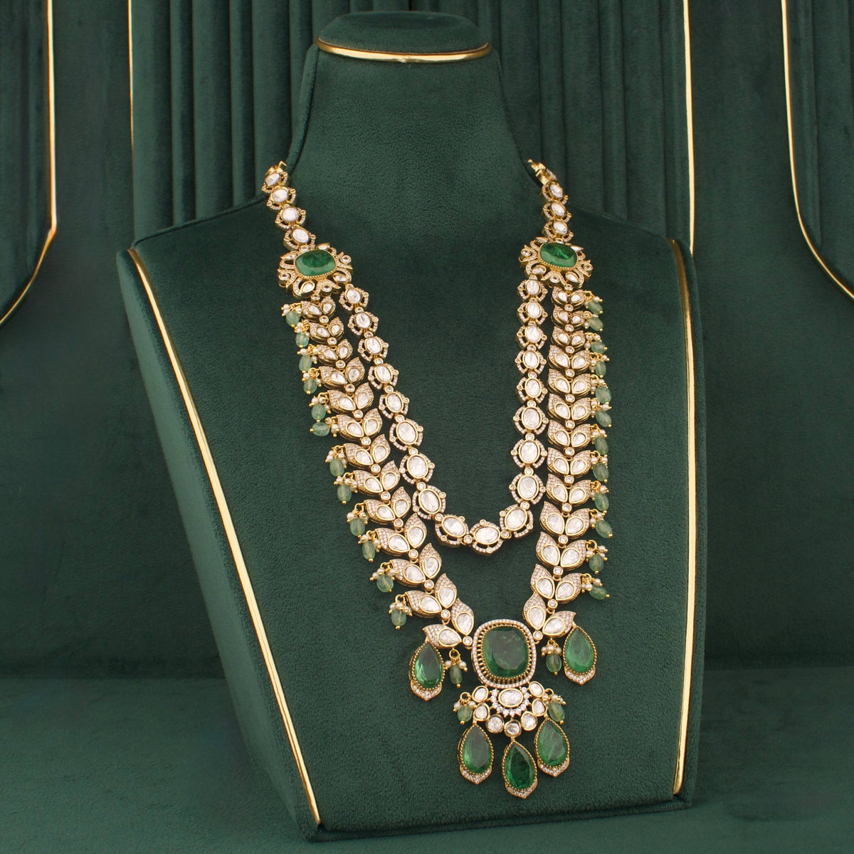 Royal Emerald Necklace Set With Matching Earrings