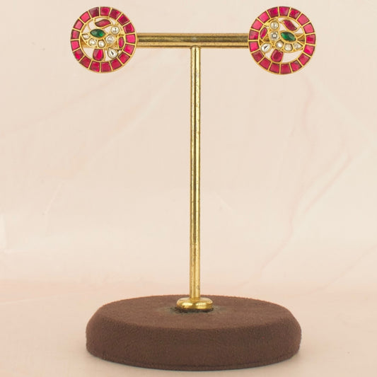Lavish Design Jadau Kundan Studs in gold Style
