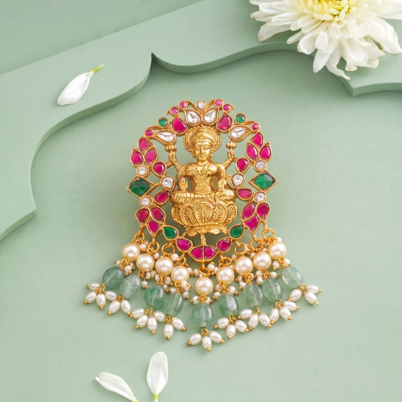 Divine Goddess Lakshmi Jadau Kundan Pendant