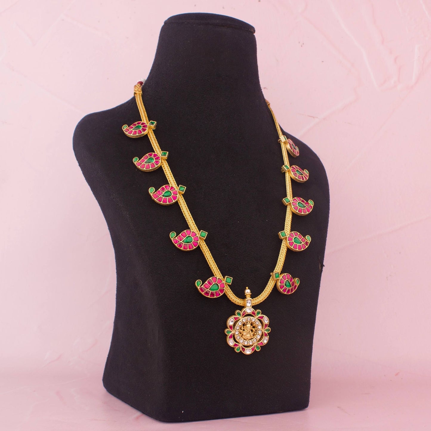 Classic Mango Motif Nantad Chain With Antique Gold Finish