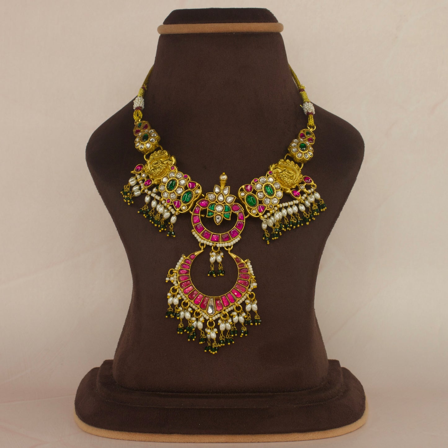 Nakshi Jadau Kundan Necklace with Intricate Floral and Peacock Motifs with 22kThis Product Belongs to Jadau Kundan Jewellery Category