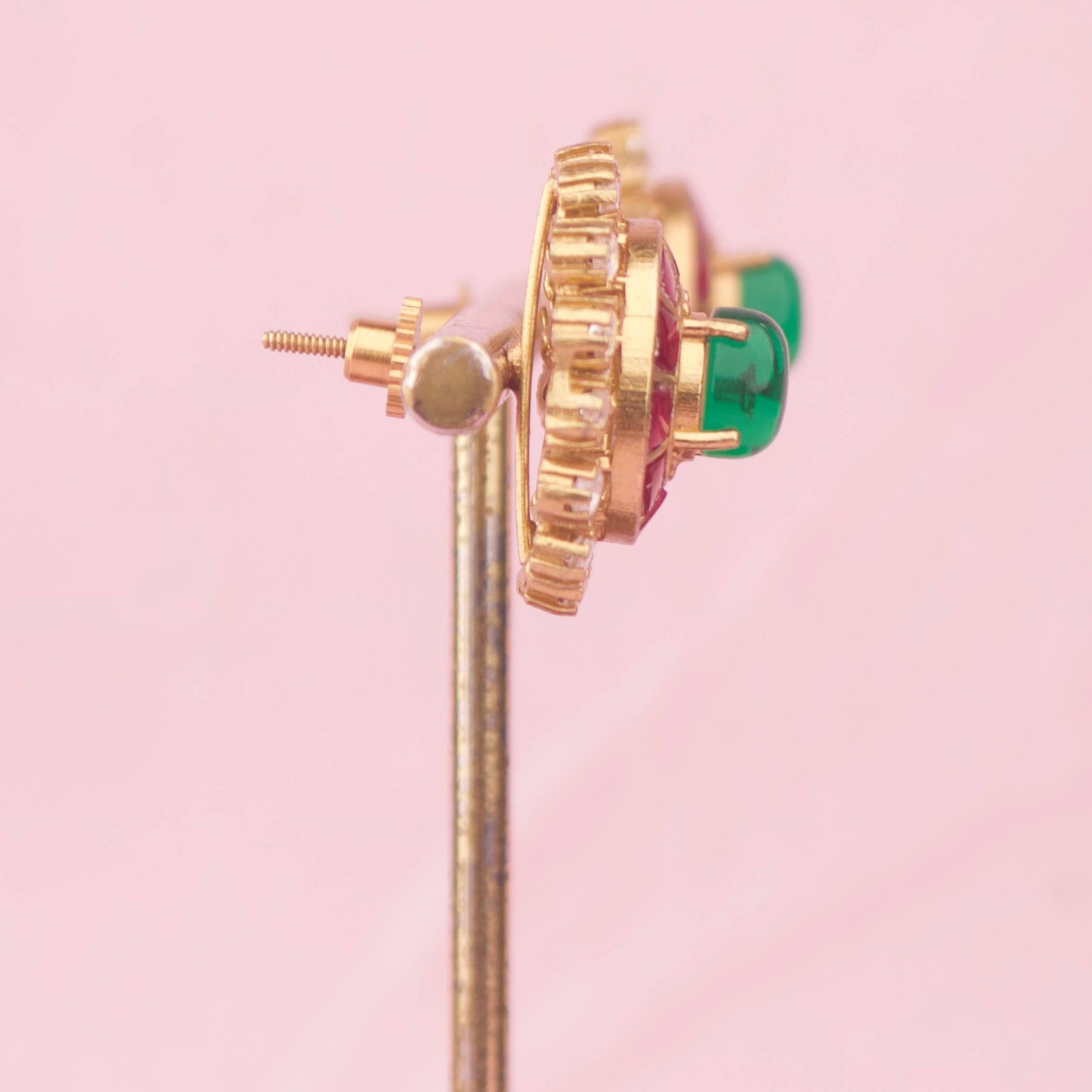 Jadau Kundan Necklace Set with Green Center Pendant