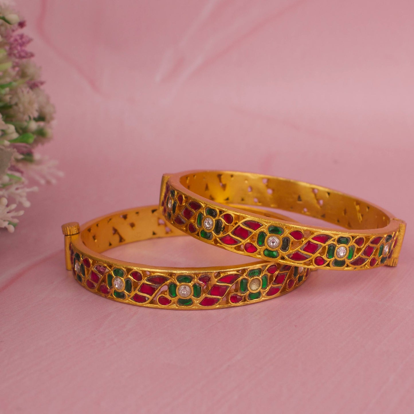 Unique Gold Style Jadau Kundan Bangles