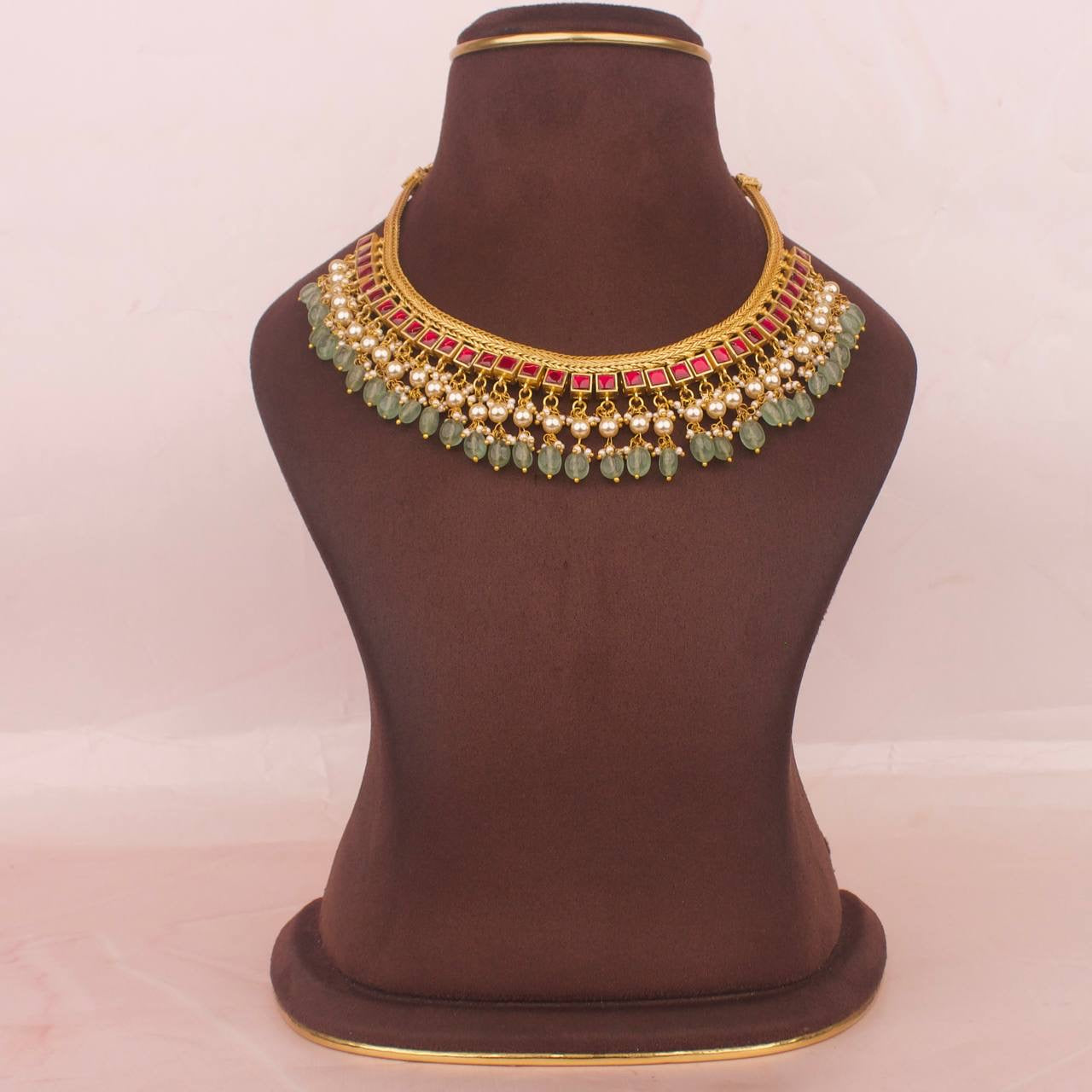 Simple Sleek Jadau Kundan Stone Nantad Chain Necklace