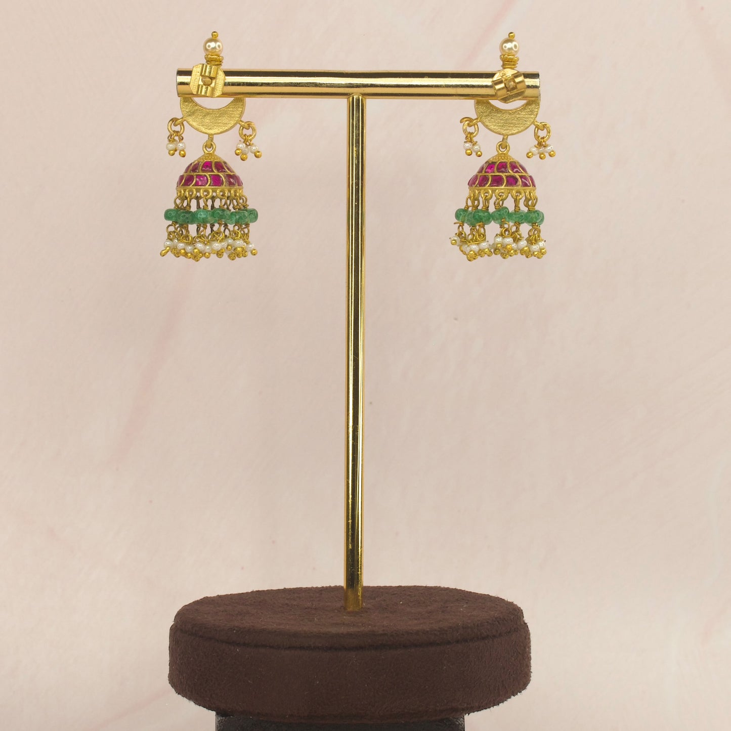 Unique jadua kundan jhumki with beads and pearls