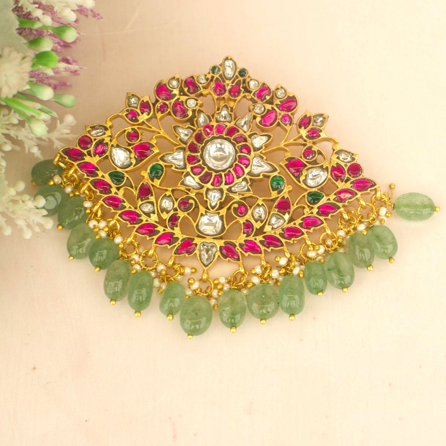 jadau kundan locket with green bead fringe