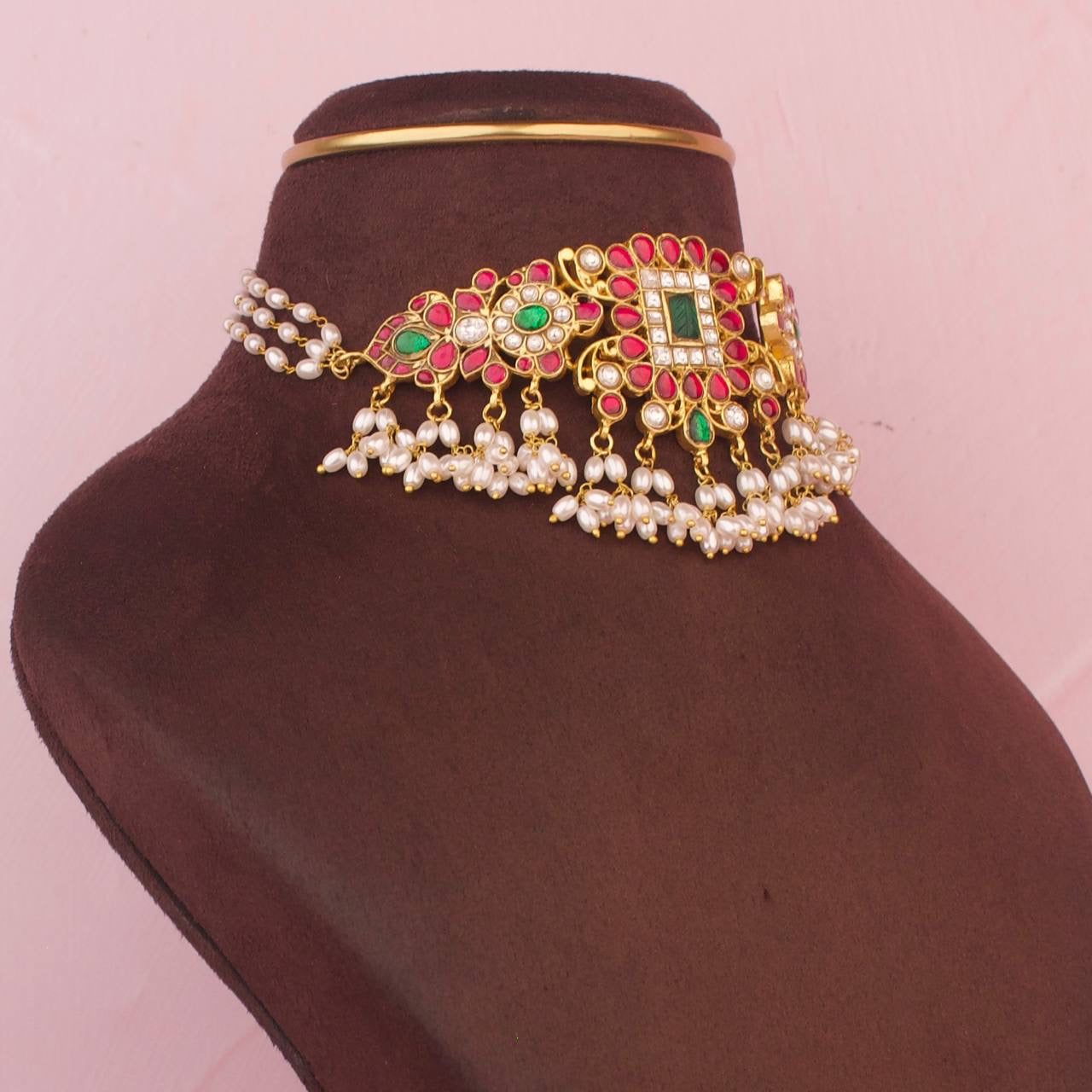 Traditional Jadau Kundan Guttapusalu Hanging Choker