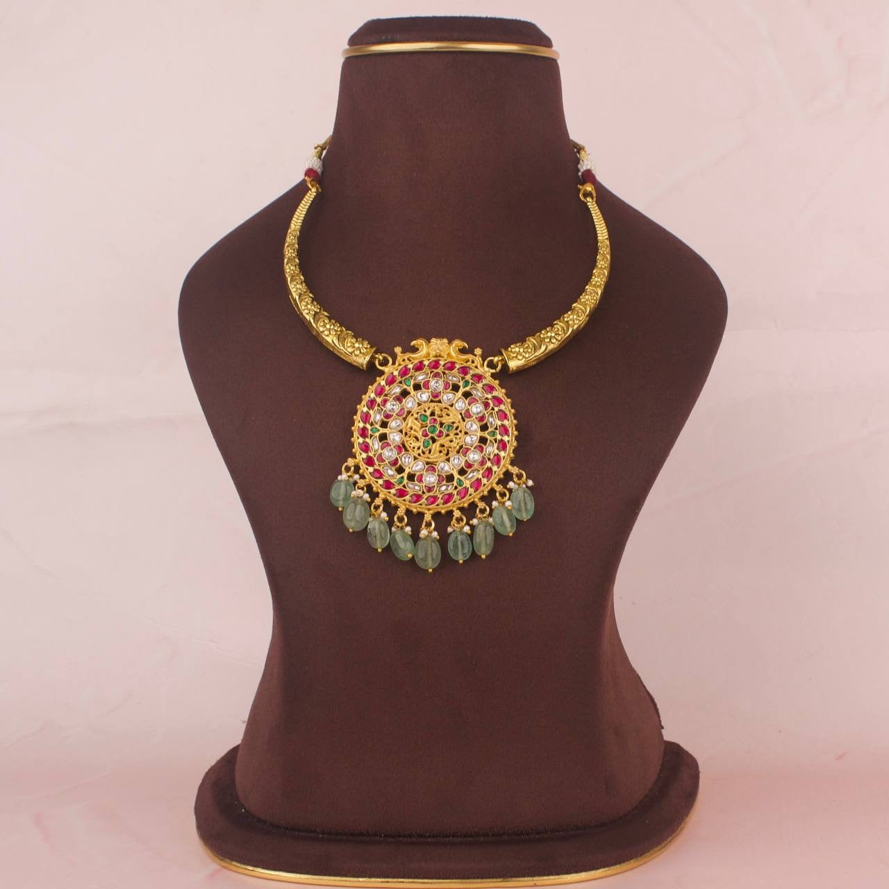 Unique Jadau Kundan Kanti Style Necklace