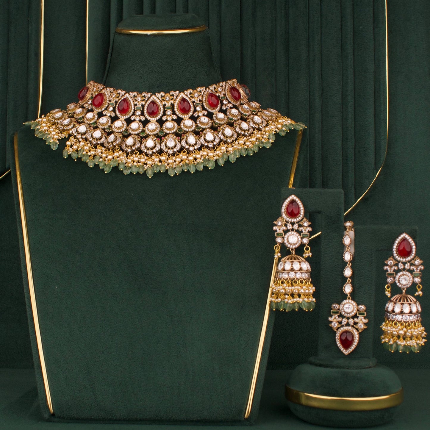 Moissanite Victorian Choker Set with maang tikka & earrings