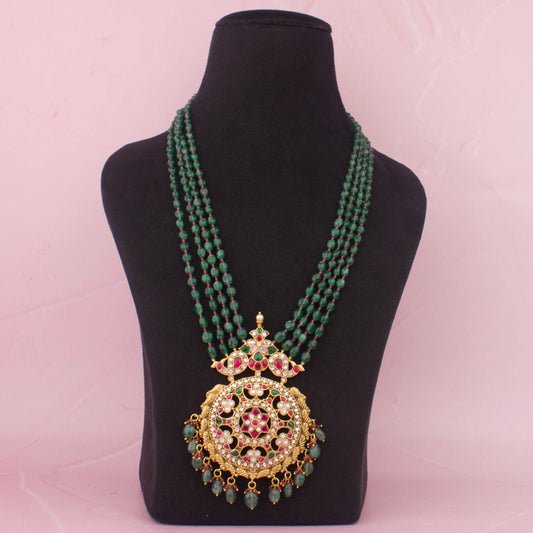 Regal Emerald Jadau Kundan Beads Necklace