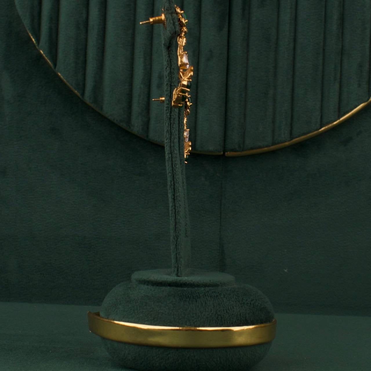 Floral Fusion Design Necklace Set In Mehandi Victorian