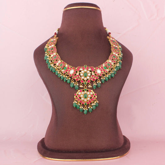 Ethnic Jadau Kundan Necklace With Antique Floral Pendant Design