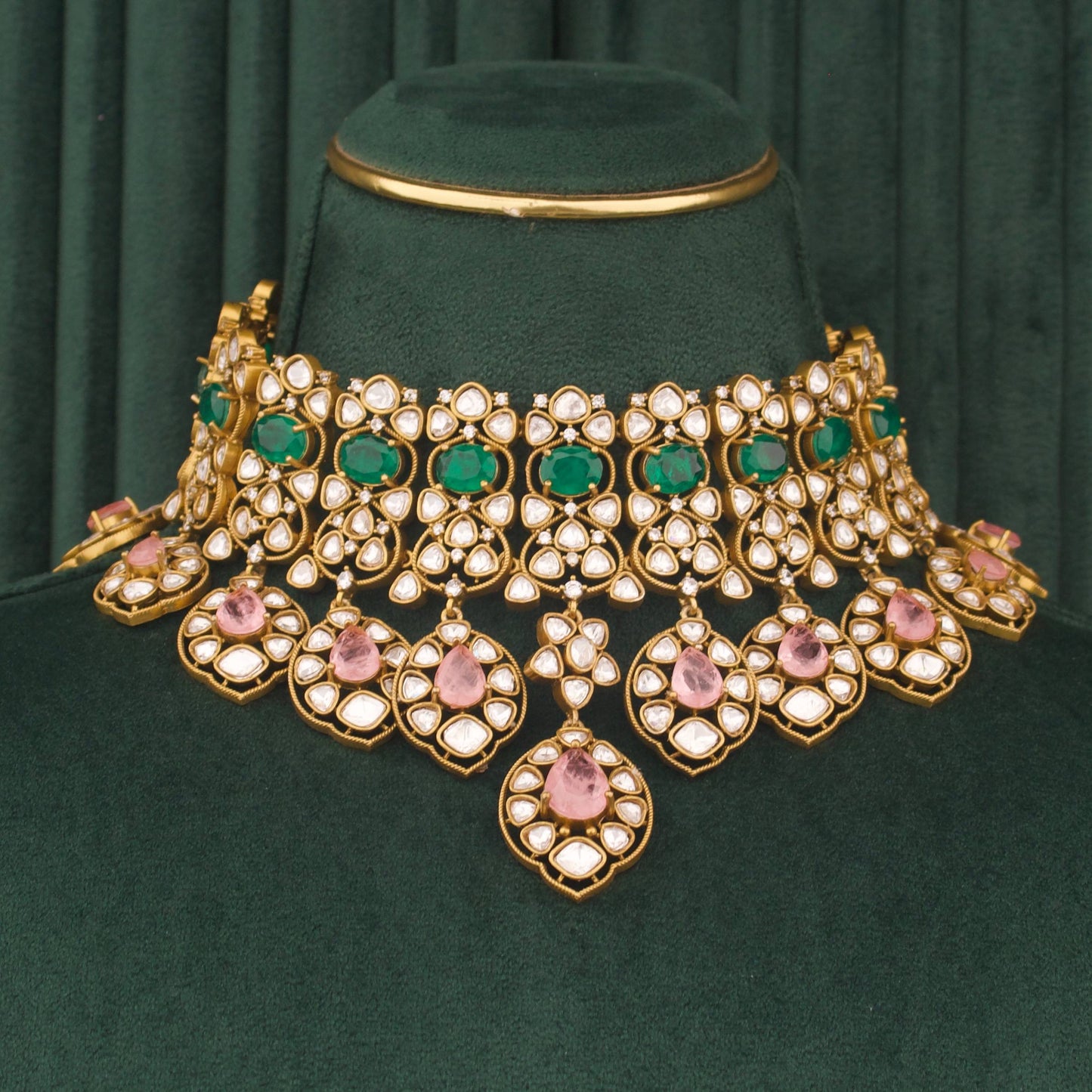 Exquisite Victorian Bridal Choker Necklace Set with Earrings And Maang Tikka