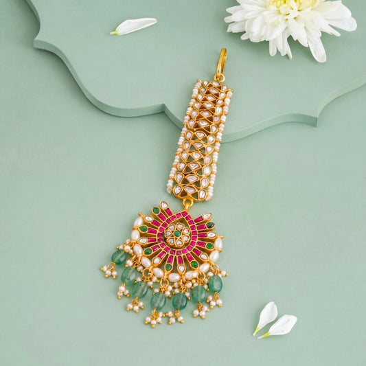Jadau Kundan Guttapusalu Hanging Maangtika