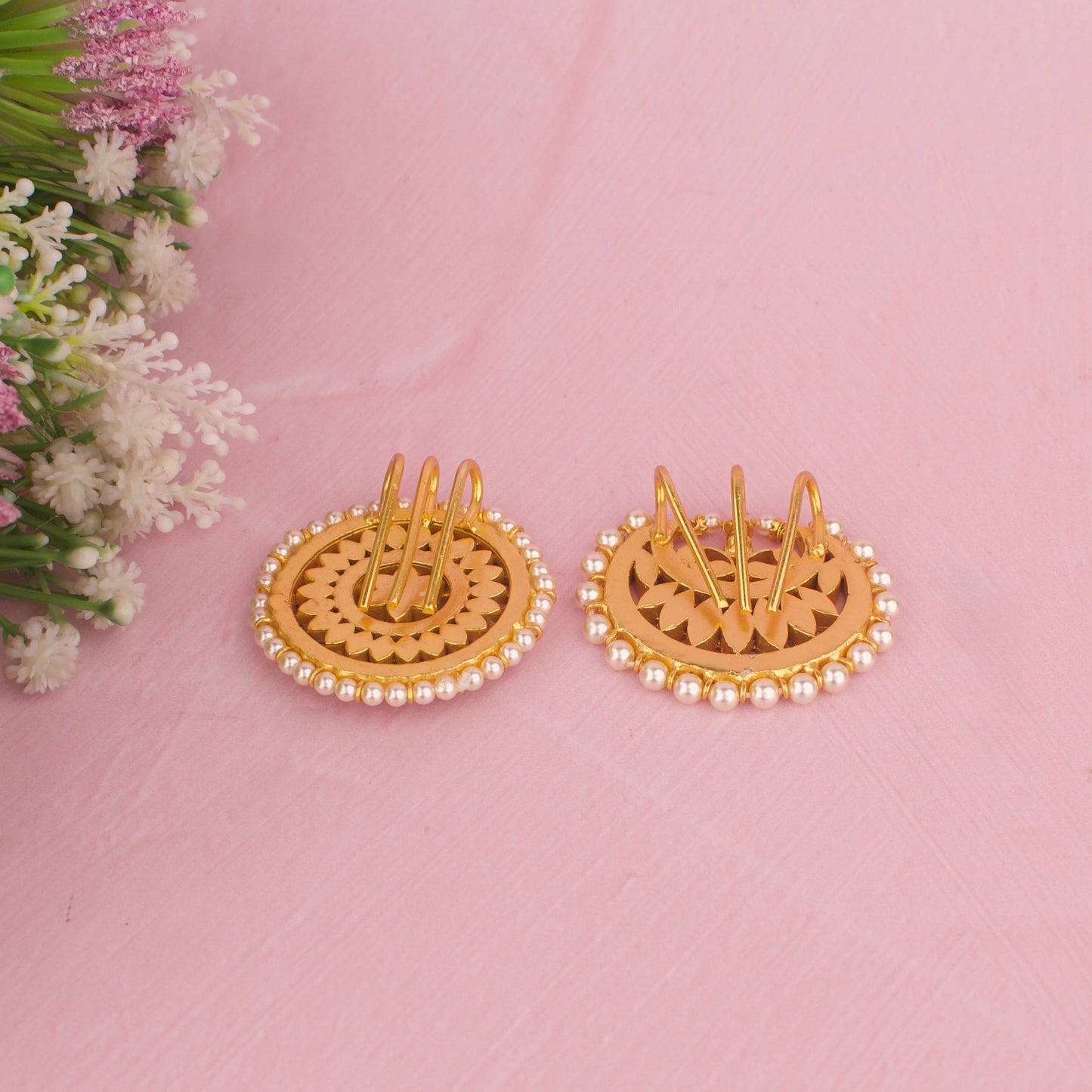 Royal Jadau Kundan Hair Pin With Ruby Stones And Pearl Border