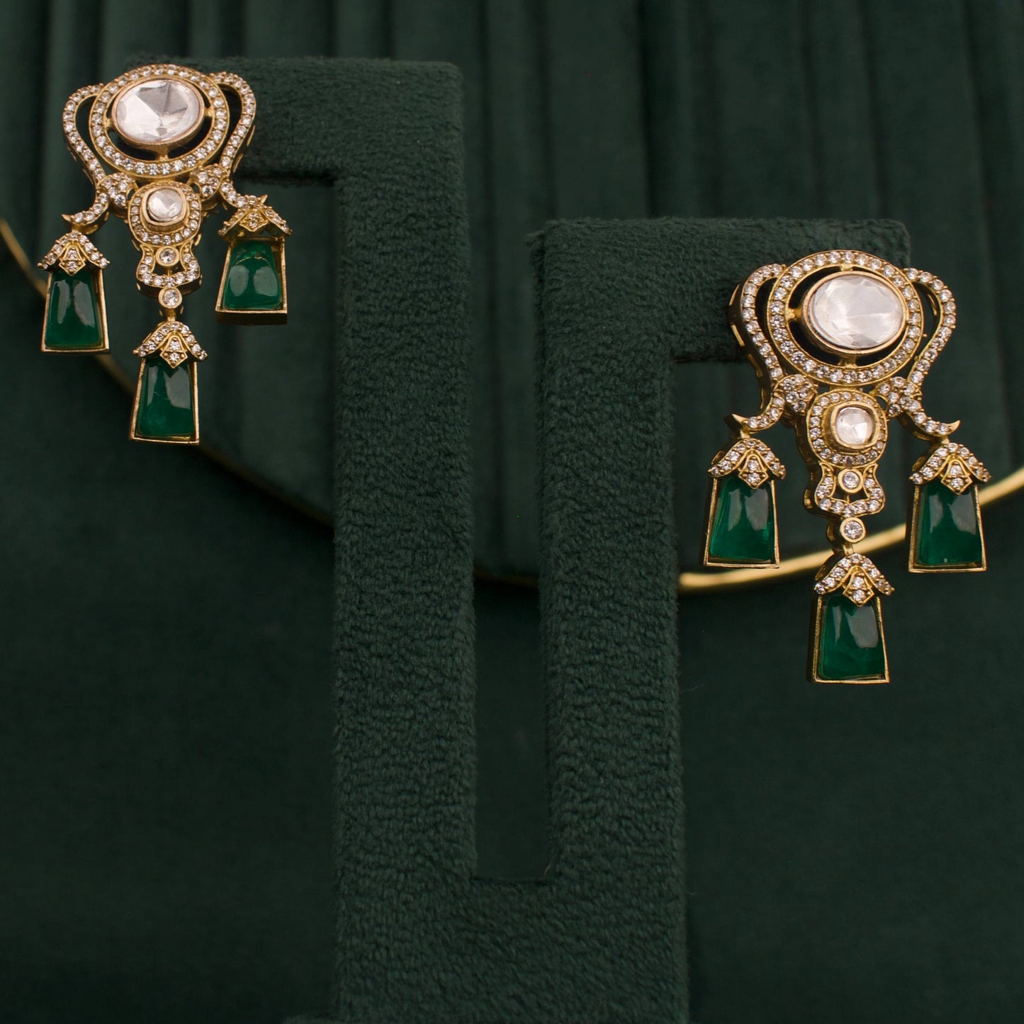 Classic Victorian Polki Stone Droplet Necklace Set